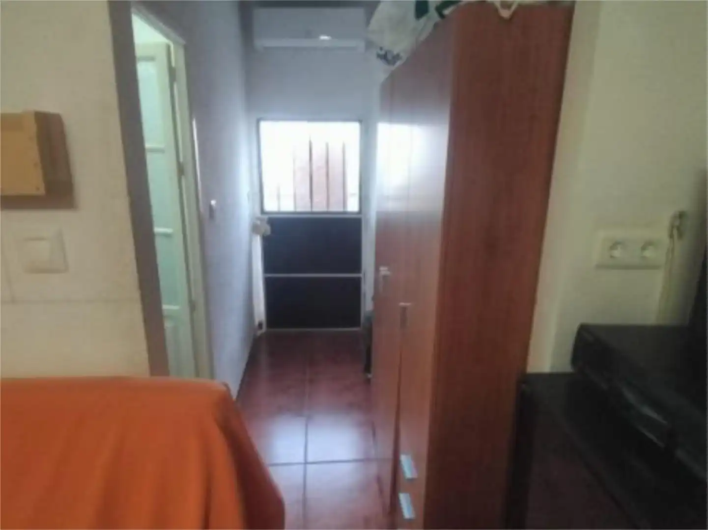 Casa adosada en venda a Calle Barruelo, 80, Montemayor Dormitori de Casa adosada en venda en Montemayor amb Aire condicionat, Jardí privat i Traster