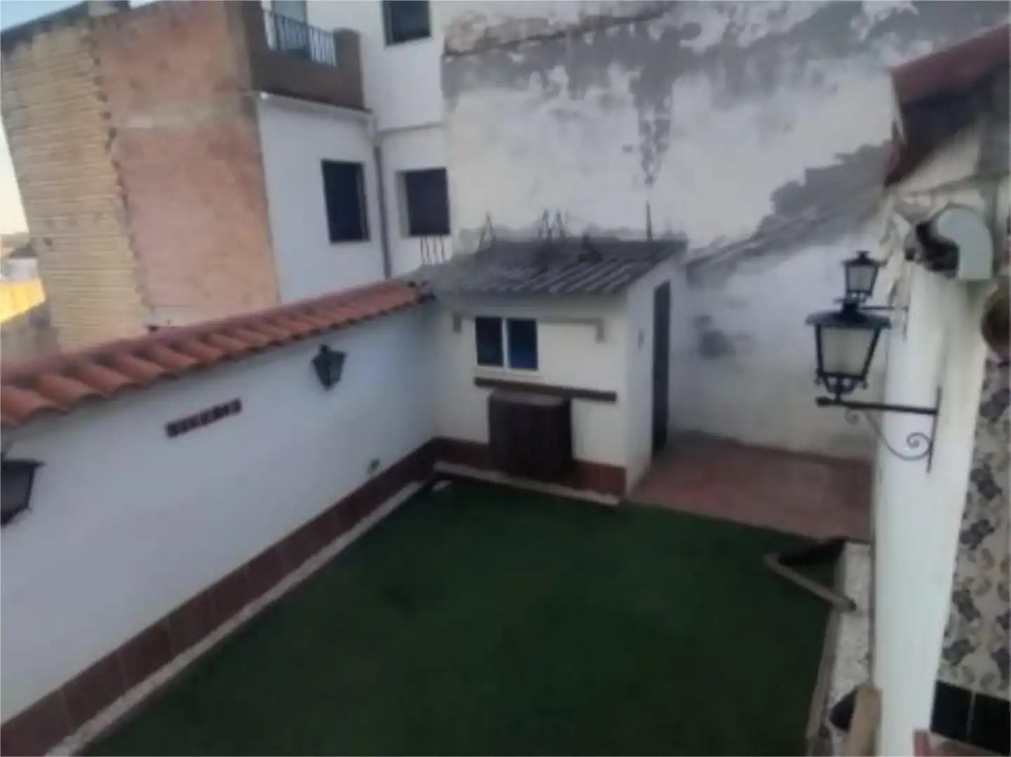 Casa adosada en venda a Calle Barruelo, 80, Montemayor Terrassa de Casa adosada en venda en Montemayor amb Aire condicionat, Jardí privat i Traster