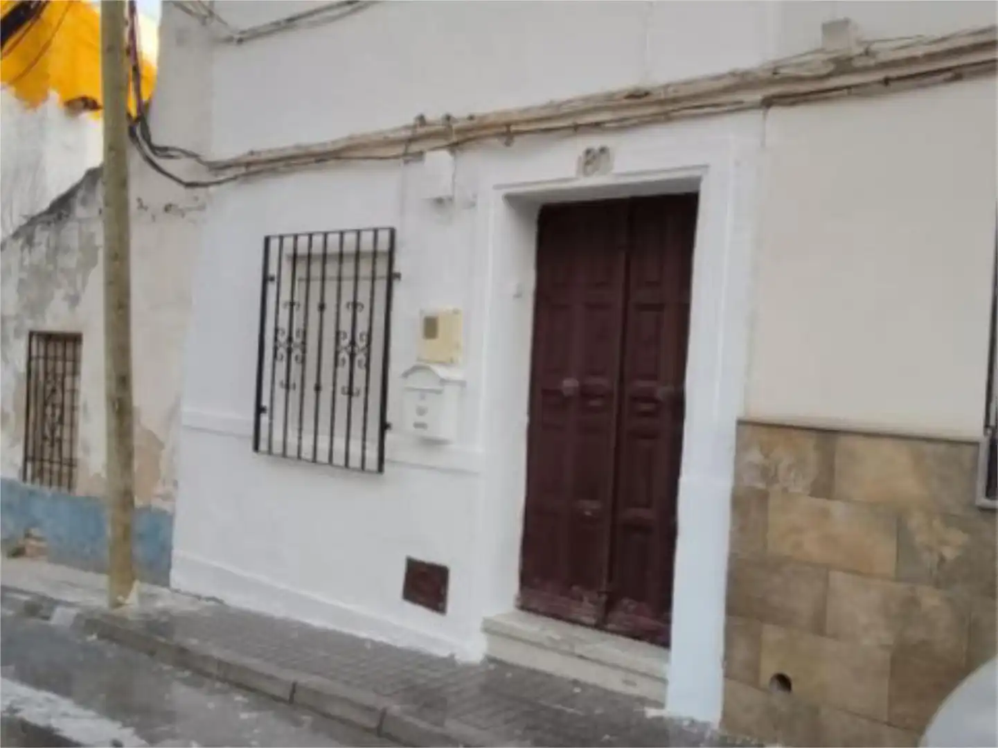 Casa adosada en venda a Calle Barruelo, 80, Montemayor Vista exterior de Casa adosada en venda en Montemayor amb Aire condicionat, Jardí privat i Traster