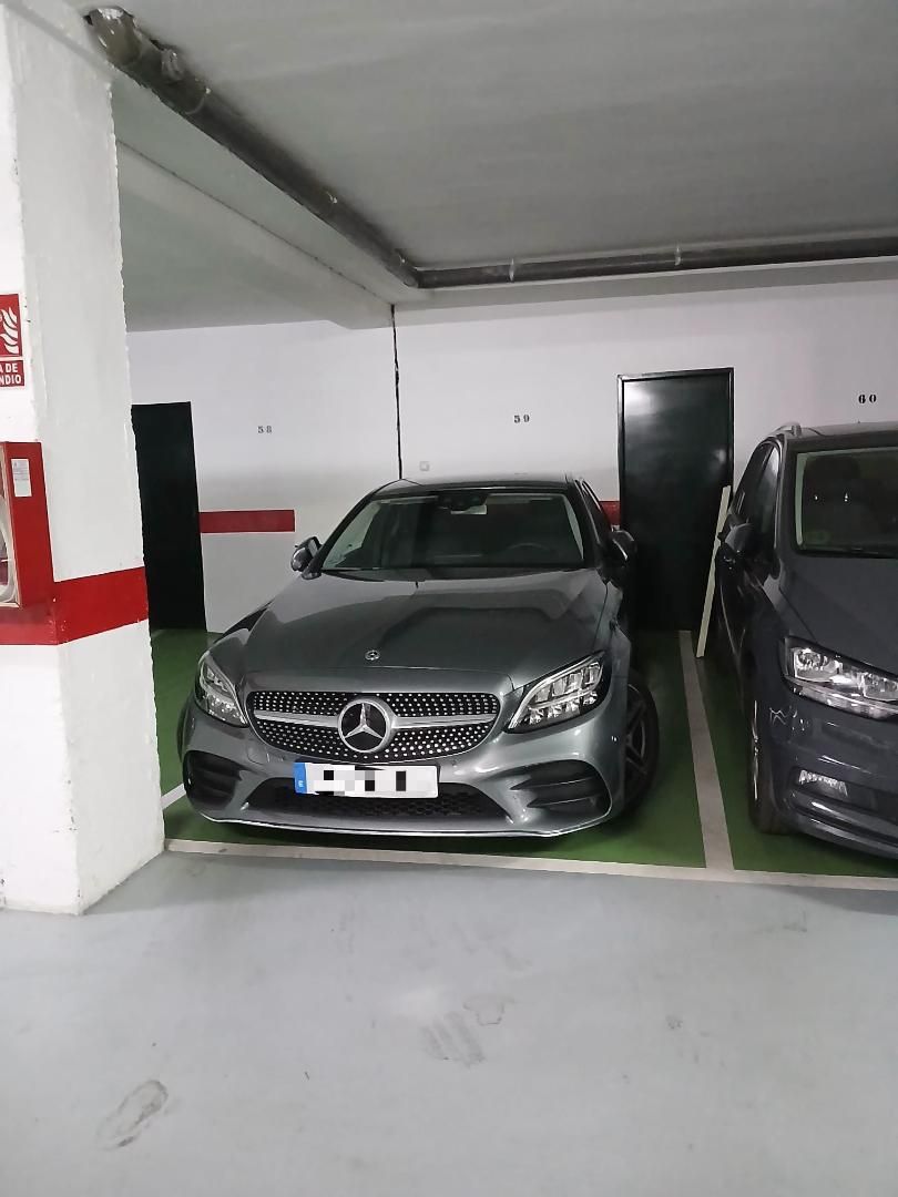 Aparcament de Garatge de lloguer en  Córdoba Capital