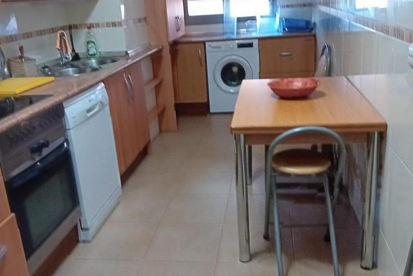 Photo 1 of Flat to rent in Avenida de la Ilustración, 81, Campus de la Salud, Granada