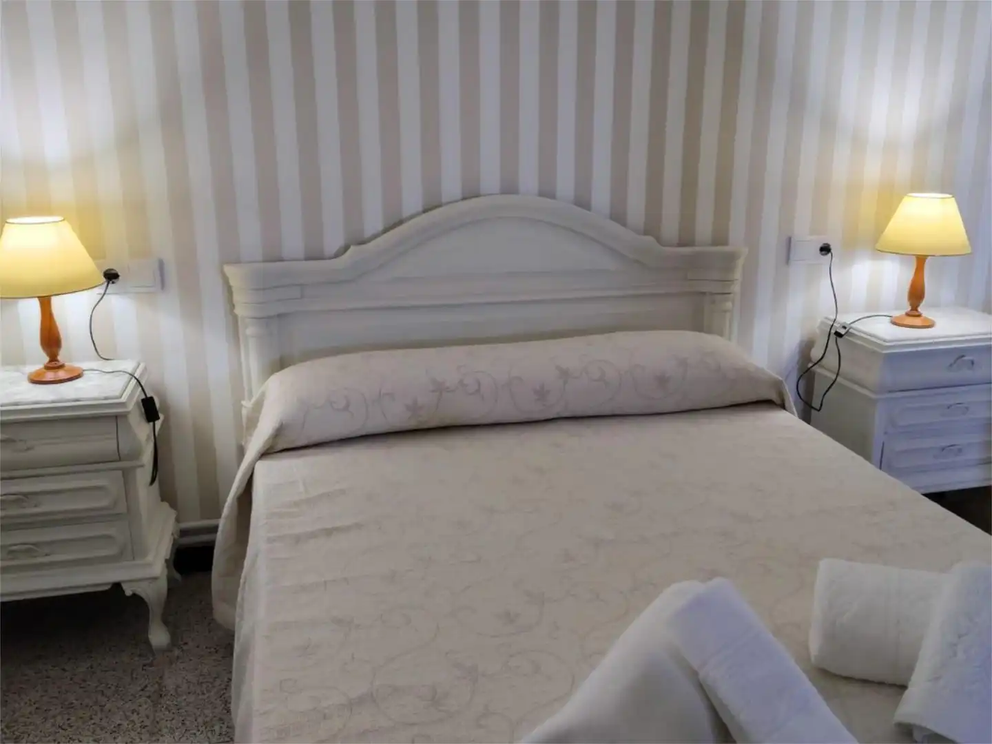 Habitación de Finca rústica de alquiler en Ribadeo con Calefacción y Amueblado