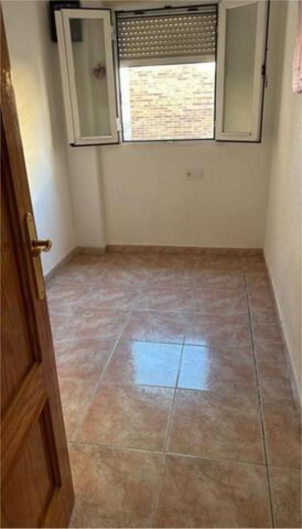 Bedroom of Flat to share in Galapagar