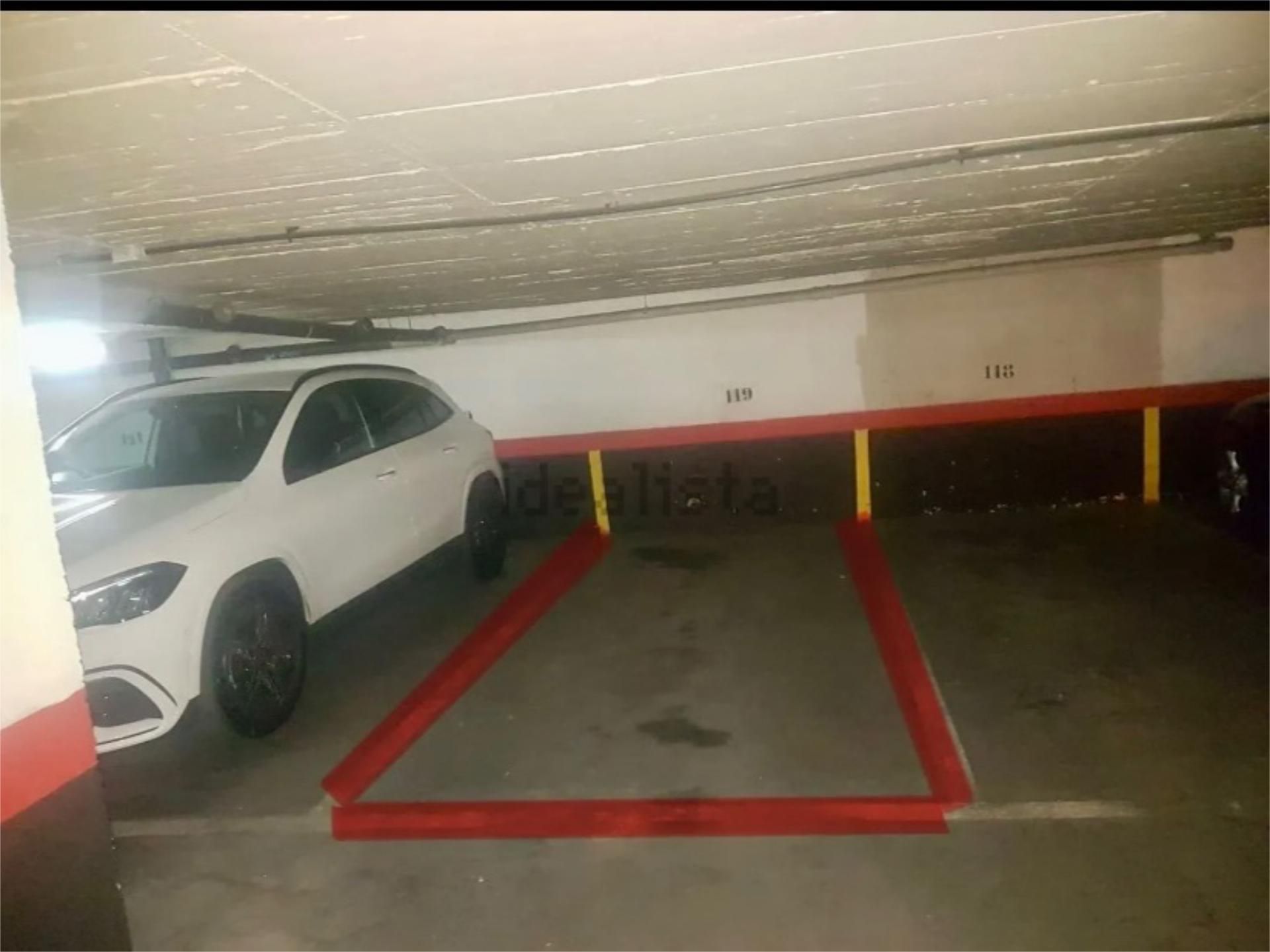 Parking of Garage to rent in  Madrid Capital
