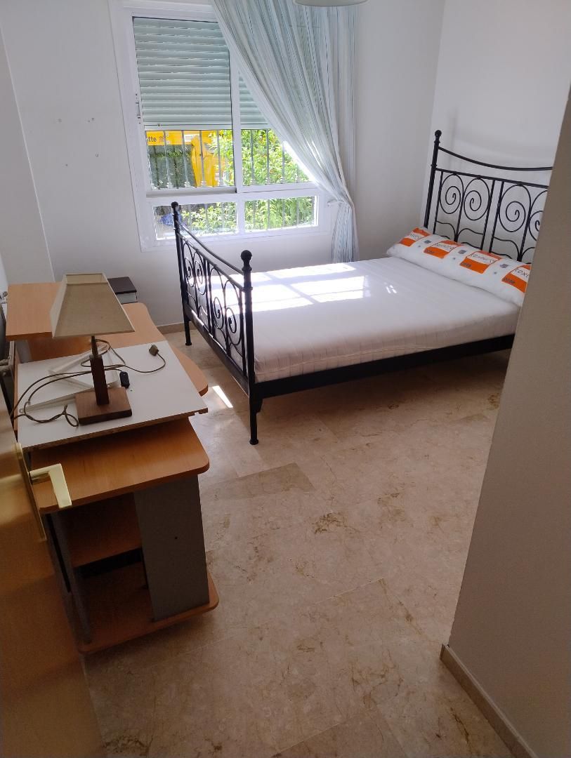 Bedroom of Flat to share in Marbella  with Heating, Terrace and Furnished