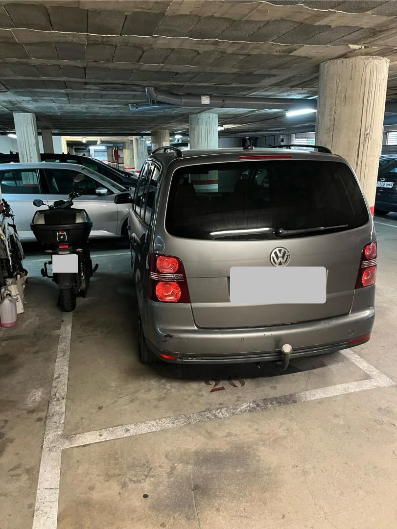 Aparcament de Garatge en venda en  Barcelona Capital