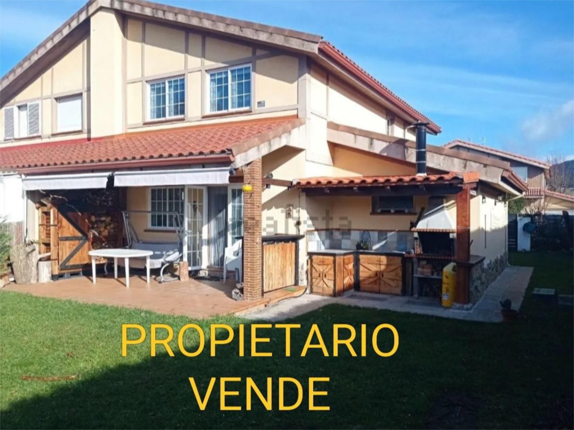 Exterior view of Flat for sale in El Espinar  with Heating, Private garden and Terrace