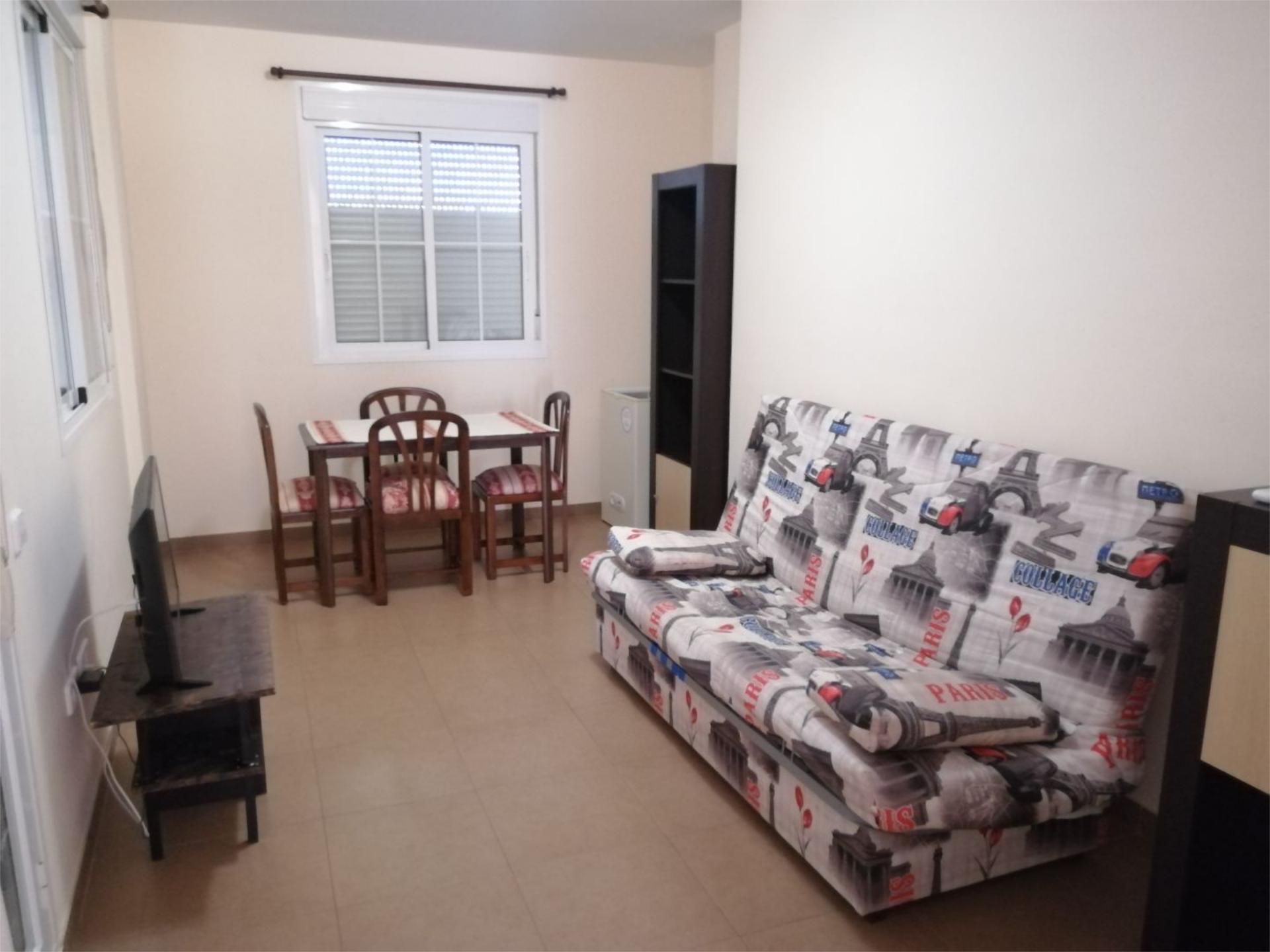 Sala d'estar de Àtic de lloguer en  Almería Capital amb Aire condicionat, Terrassa i Moblat