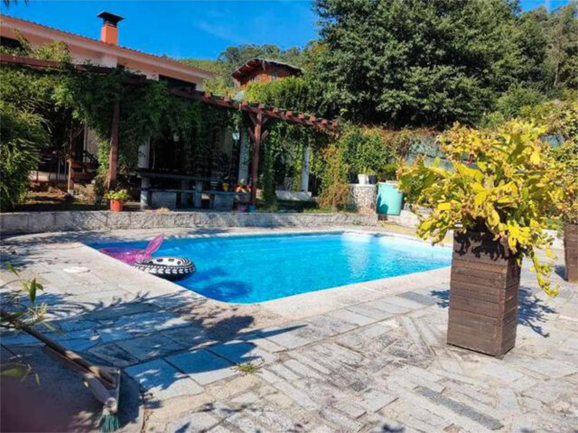 Swimming pool of Single-family semi-detached for sale in Mos  with Heating, Private garden and Terrace