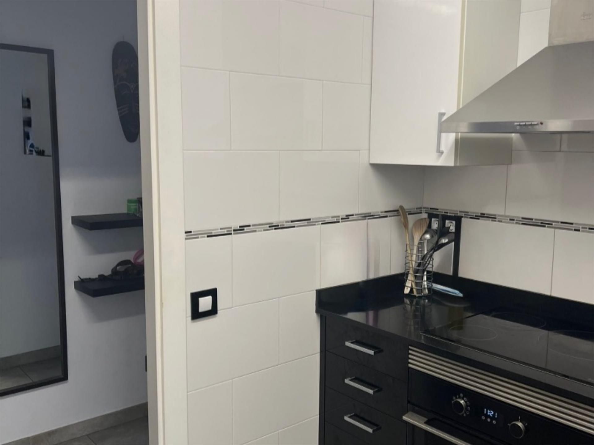 Kitchen of Flat for sale in  Tarragona Capital  with Air Conditioner and Balcony