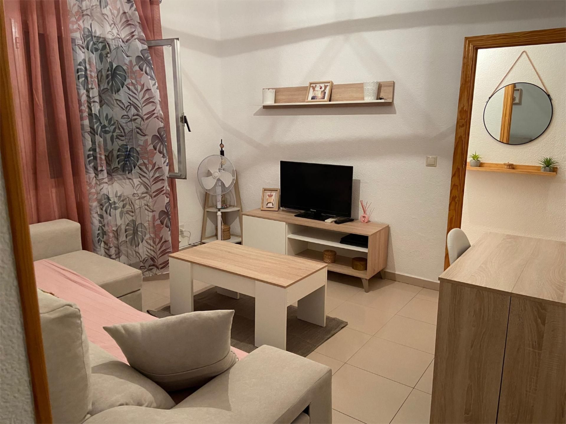 Living room of Flat for sale in  Toledo Capital  with Air Conditioner
