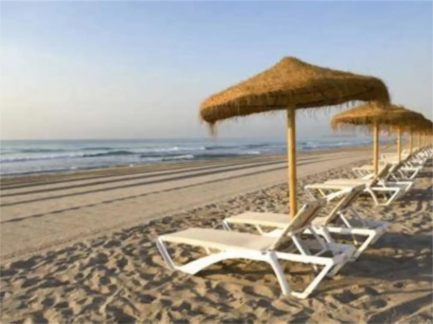 Room in Avenida Jaime I el Conquistador, 24, Playa Muchavista
