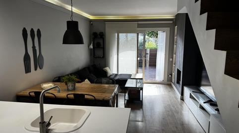 Foto 3 de Casa adosada en venda a Carrer Eduard Toldrà, 9, Fenals, Girona