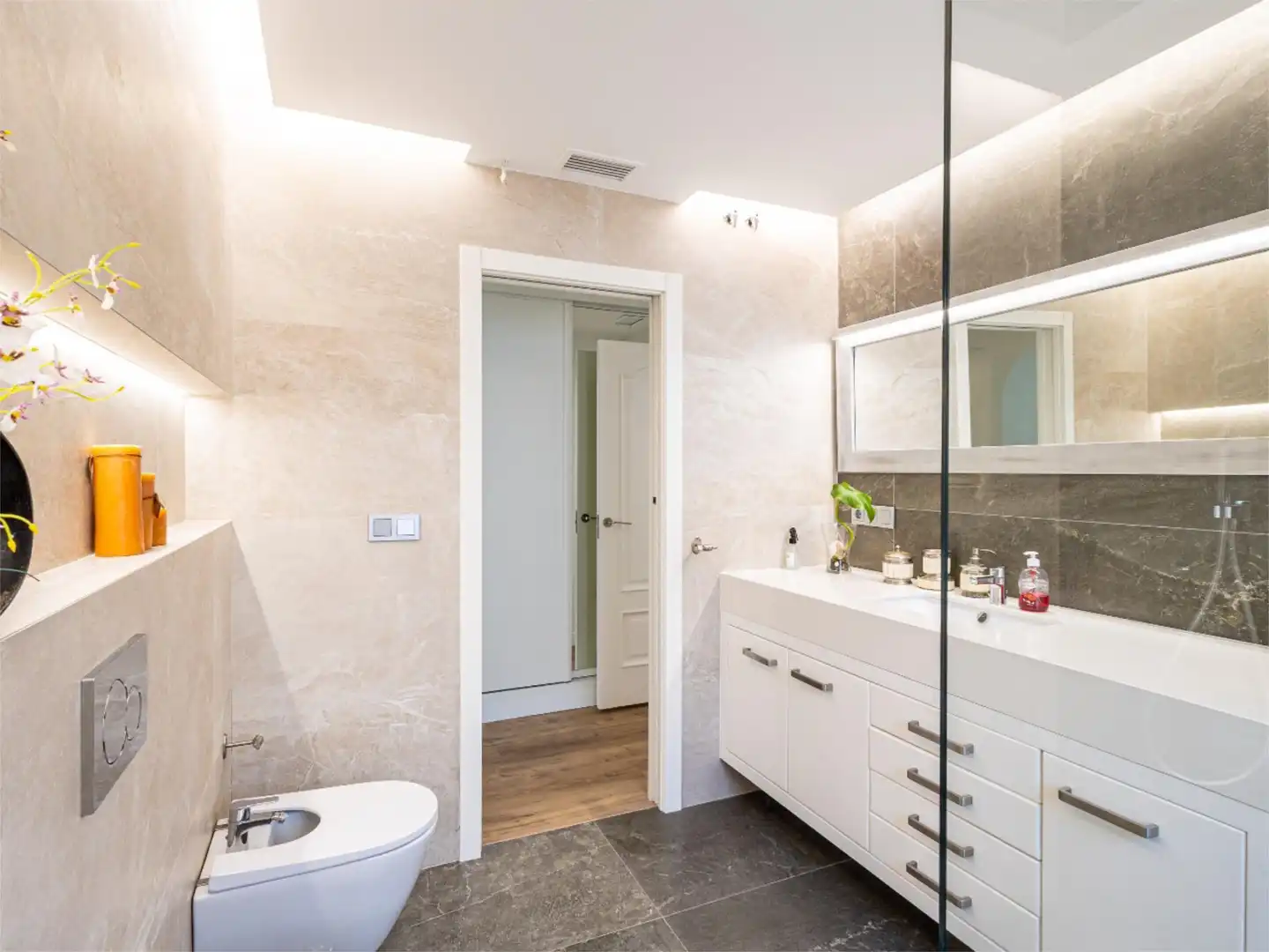 Houses for rent in Calle Calvario, 10, Huerta Belón - Calvario Bathroom of Houses for rent in Marbella with Air Conditioner, Heating and Private garden