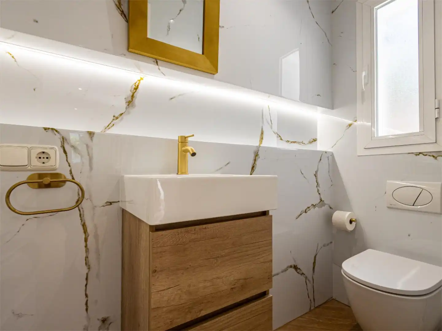 Houses for rent in Calle Calvario, 10, Huerta Belón - Calvario Bathroom of Houses for rent in Marbella with Air Conditioner, Heating and Private garden