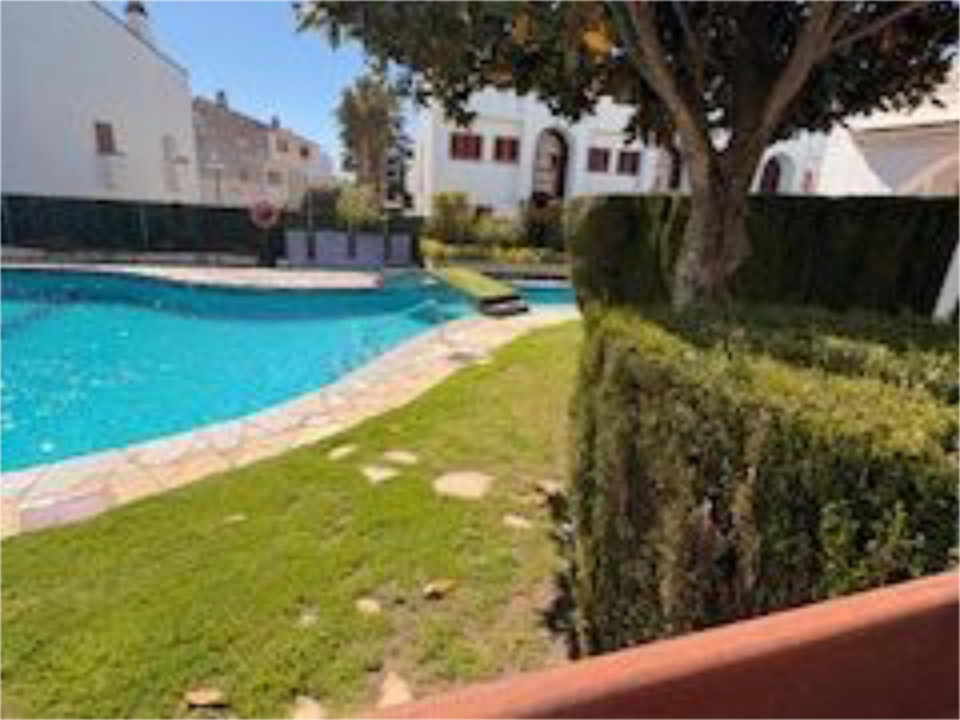 Piscina de Casa adosada en venda en Castell-Platja d'Aro amb Parquet, Terrassa i Piscina