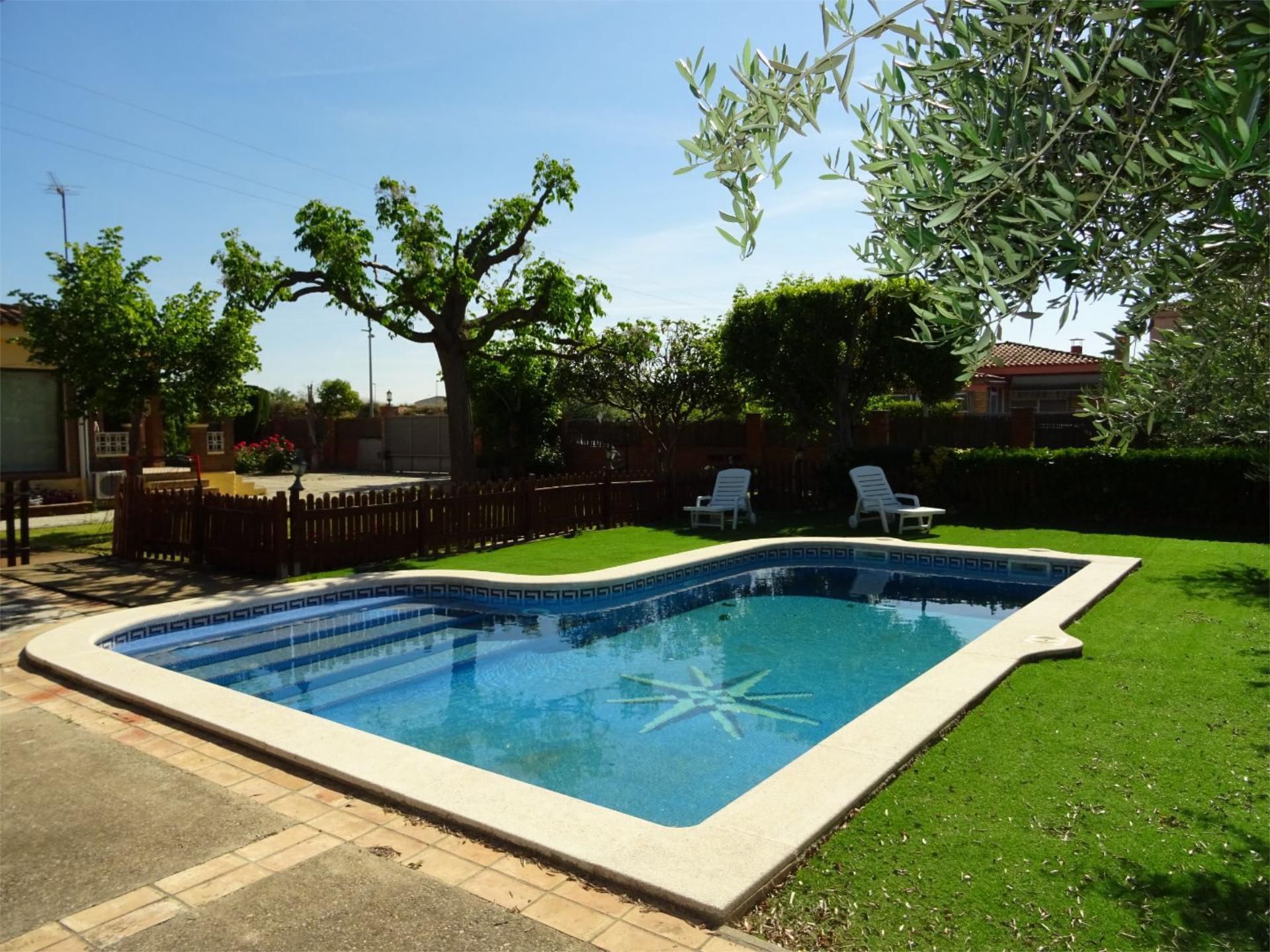 Swimming pool of Flat for sale in Vilanova de Segrià  with Air Conditioner, Heating and Private garden