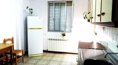 Foto 4 de Piso en venta en Calle la Almunia de Doña Godina, 2, La Almozara, Zaragoza