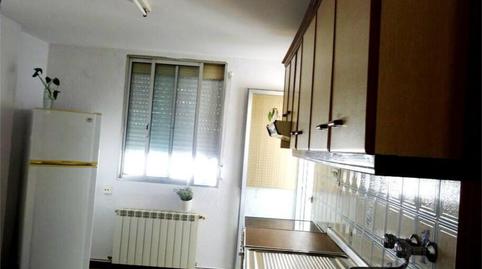 Foto 3 de Piso en venta en Calle la Almunia de Doña Godina, 2, La Almozara, Zaragoza