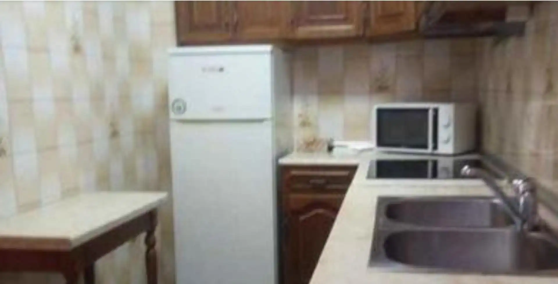 Cocina de Piso de alquiler en Jaén con Calefacción, Amueblado y Horno