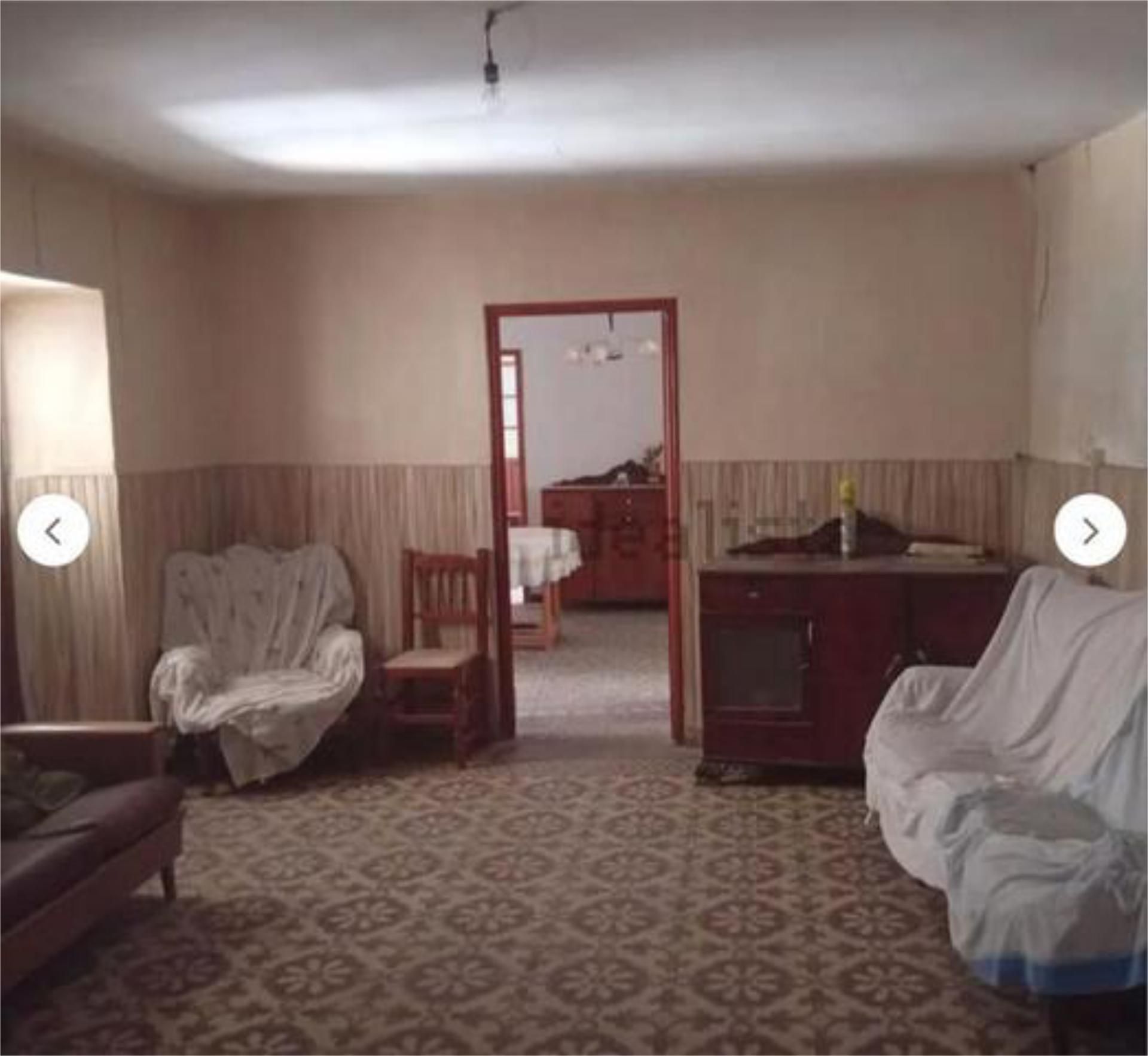 Sala d'estar de Casa o xalet en venda en Santo Domingo-Caudilla