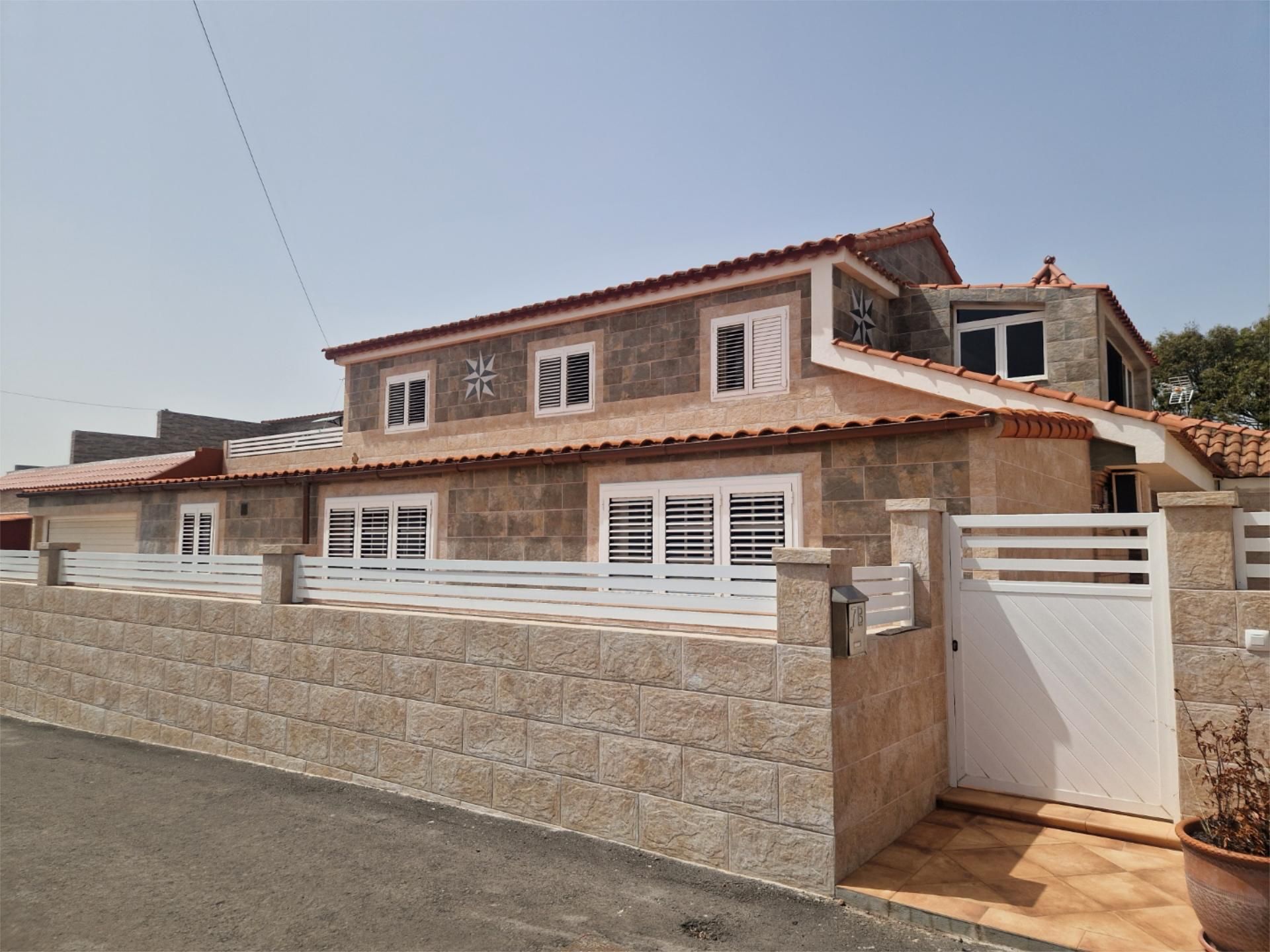 Vista exterior de Casa o xalet en venda en Teror amb Aire condicionat