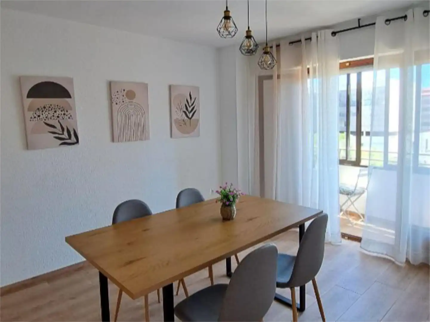 Habitación en Calle de Rafael Asín, 25, Campoamor Habitación en Calle de Rafael Asín, 25, Campoamor