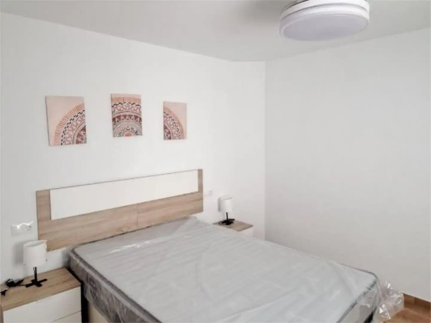 Habitación en Calle de Rafael Asín, 25, Campoamor Habitación de Piso para compartir en Alicante / Alacant con Amueblado y Balcón