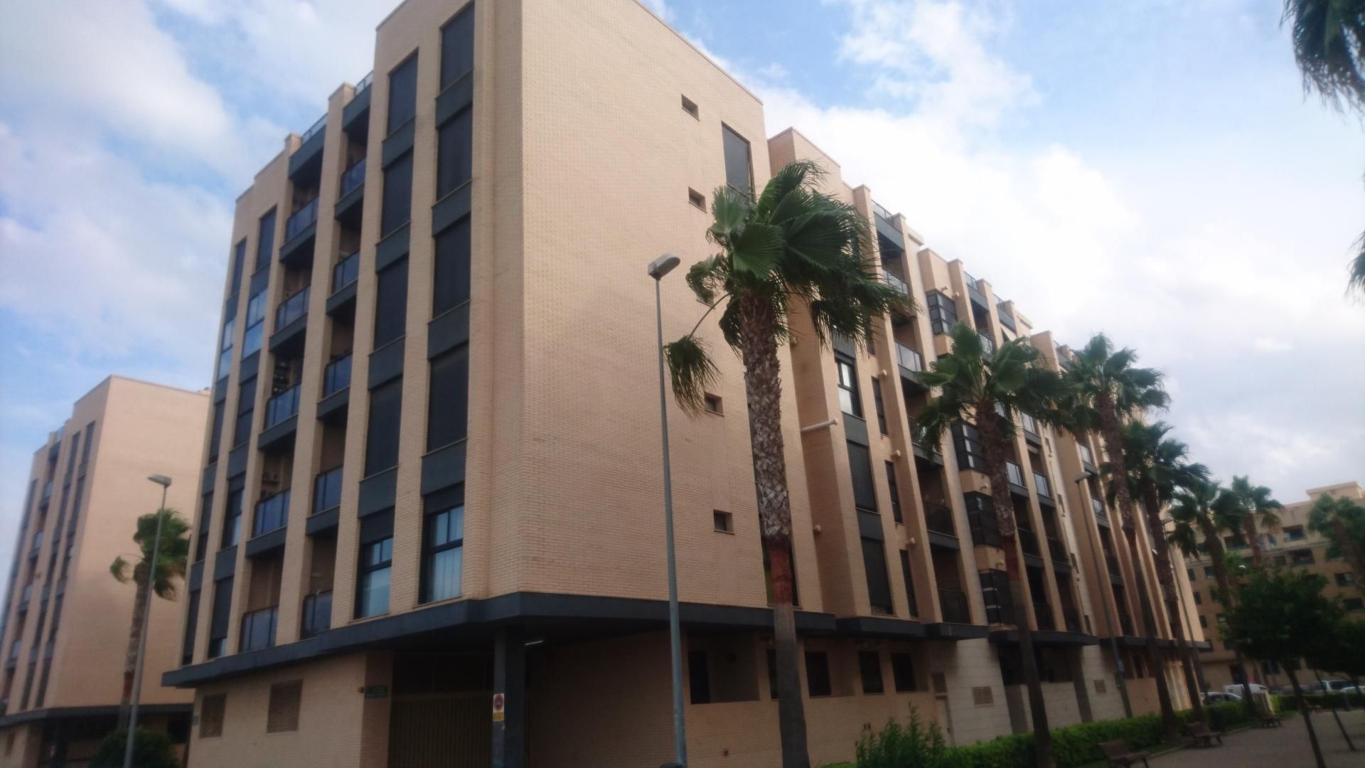 Flat to rent in Carrer de Joan Manuel Serrat, 4, La Constitución - Canaleta