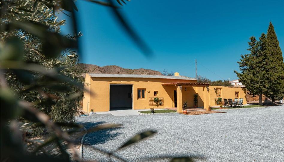 Foto 1 de Pis en venda a Calle Sierra, 4, Somontín, Almería