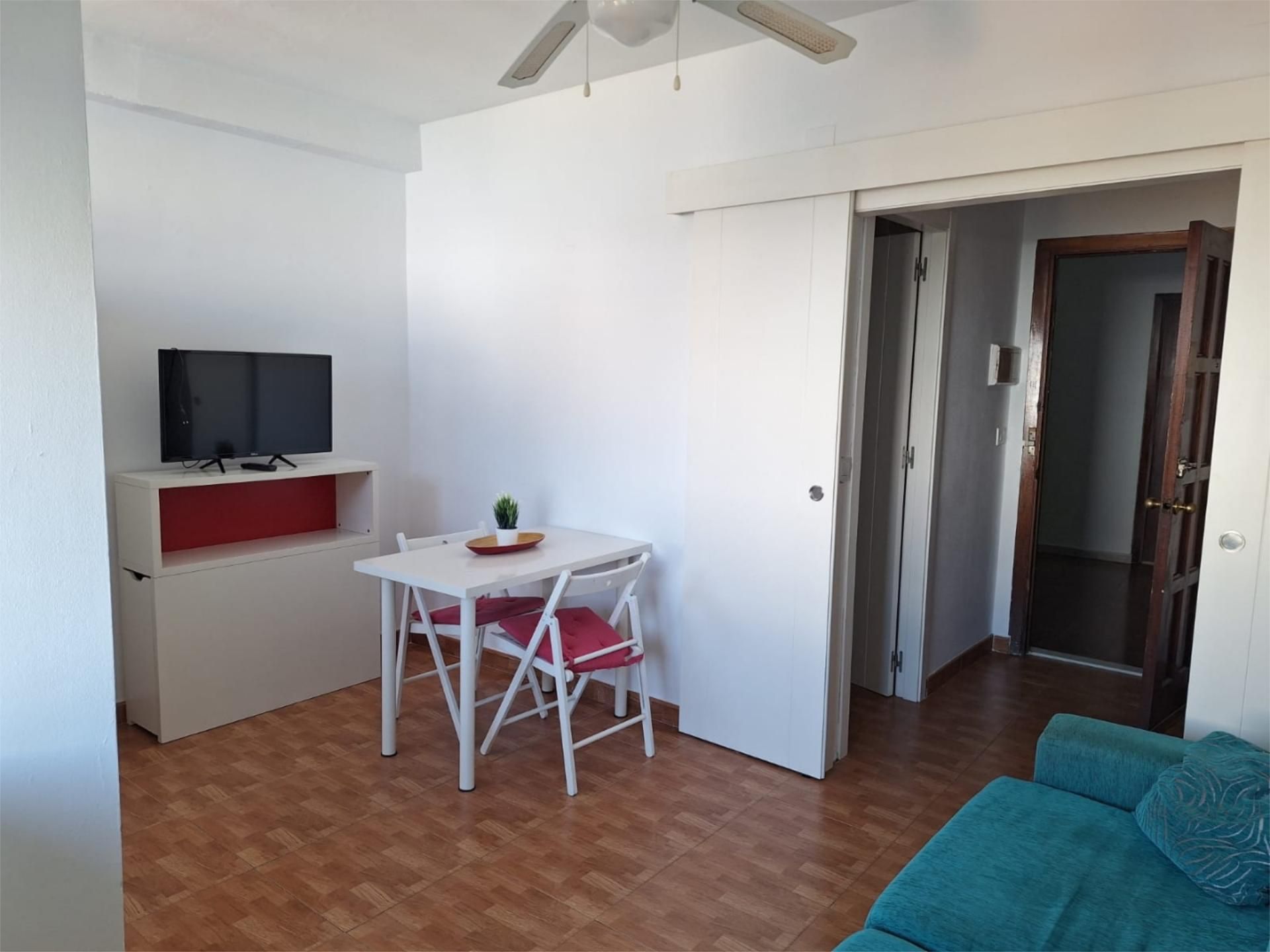Dormitori de Apartament de lloguer en Sanlúcar de Barrameda amb Aire condicionat
