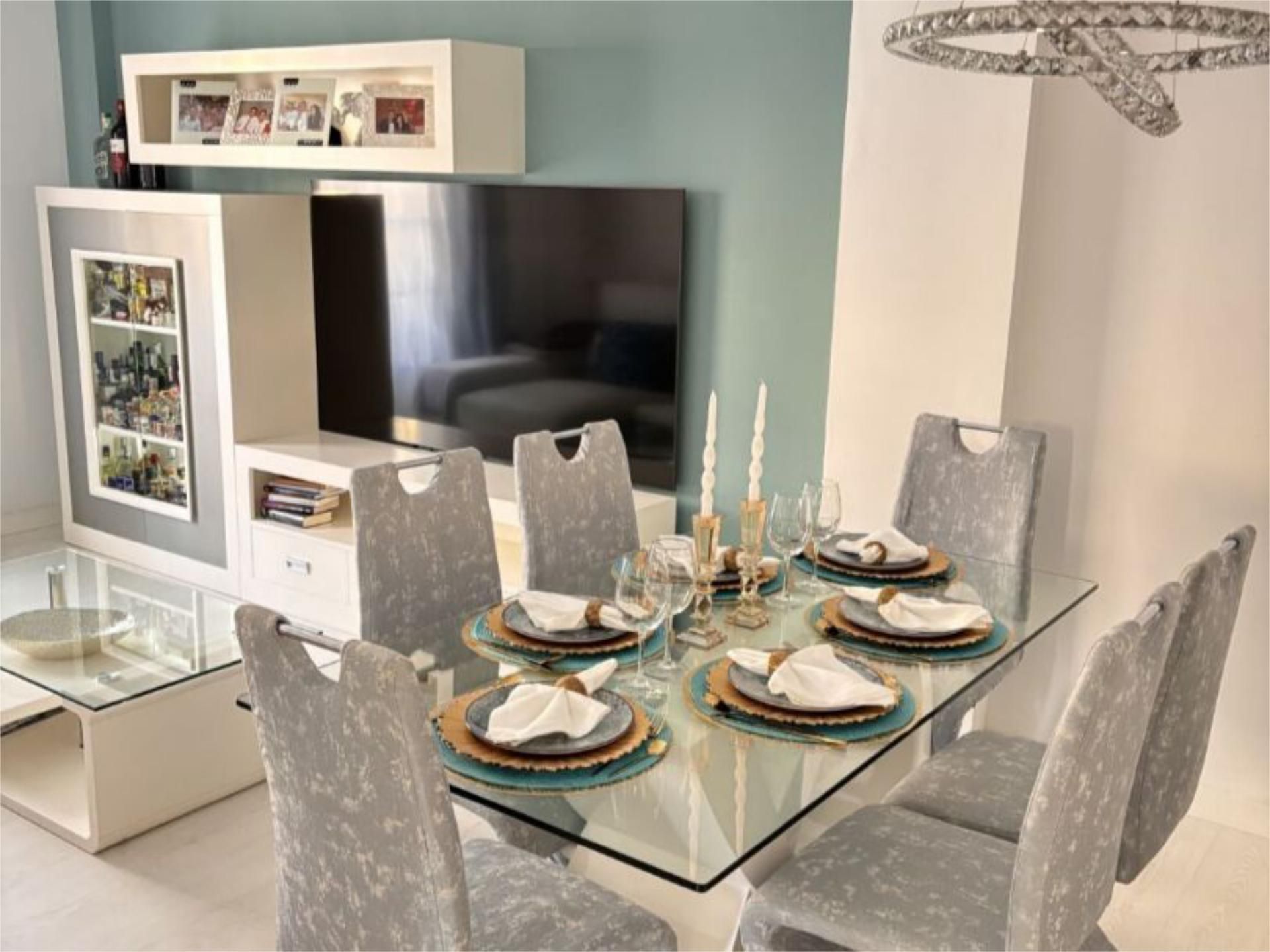 Dining room of Single-family semi-detached for sale in Mairena del Alcor  with Air Conditioner and Terrace