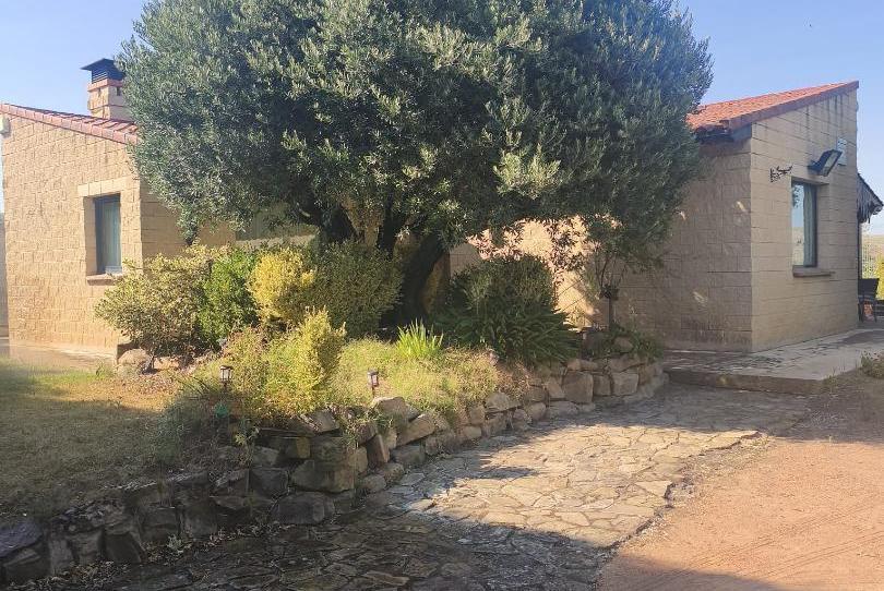 Finca rústica en venda a Calle Alfredo Lacasa, 93, Andosilla, Navarra - imatge 1 Foto 1 de Finca rústica en venda a Calle Alfredo Lacasa, 93, Andosilla, Navarra