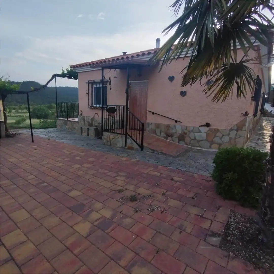 Casa o chalet en venta en Aldea Cañadas Haches de Arri, 1, Bogarra Vista exterior de Casa o chalet en venta en Bogarra con Jardín privado, Terraza y Trastero