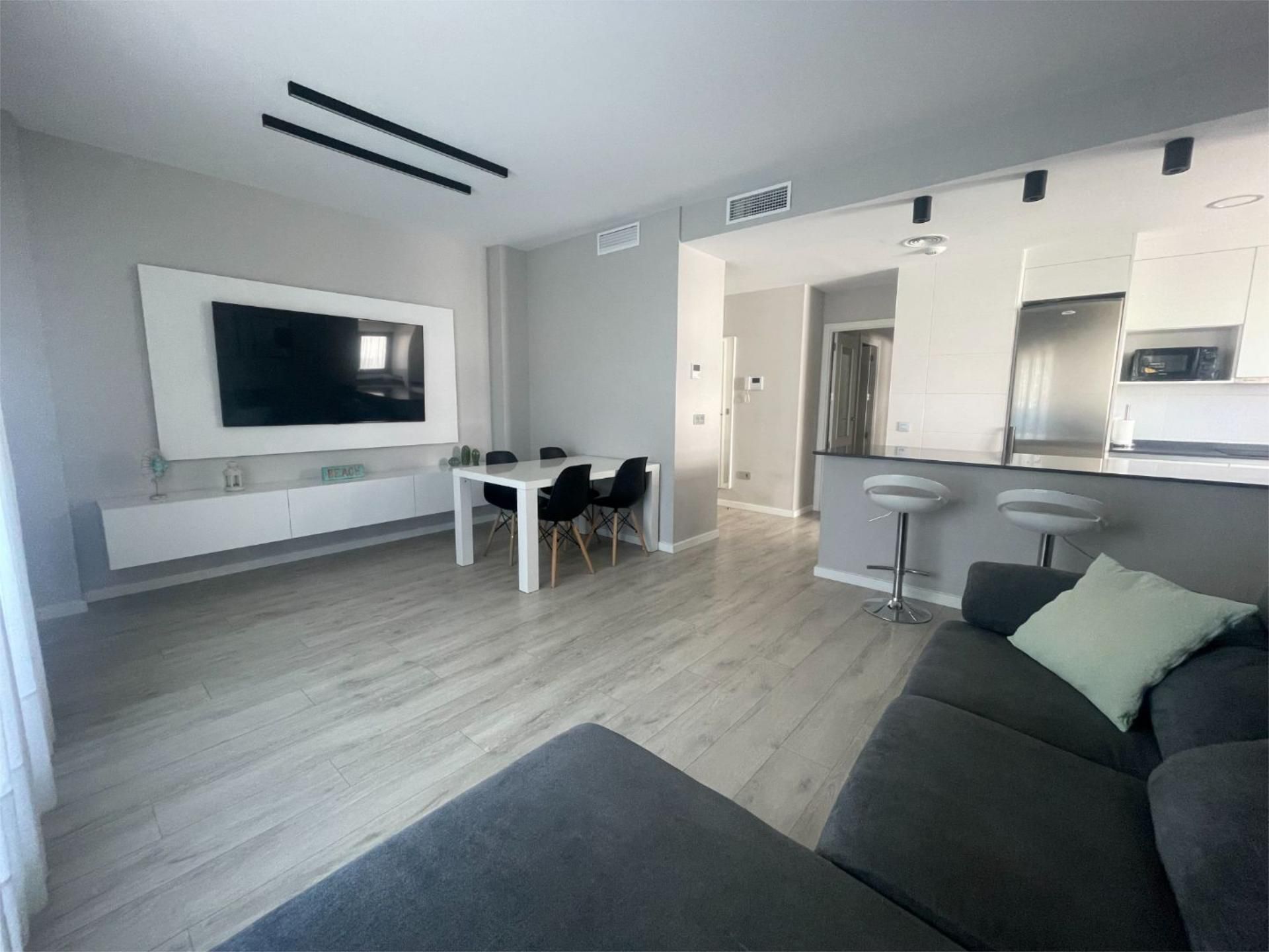 Living room of Flat for sale in Dos Hermanas  with Air Conditioner, Terrace and Swimming Pool