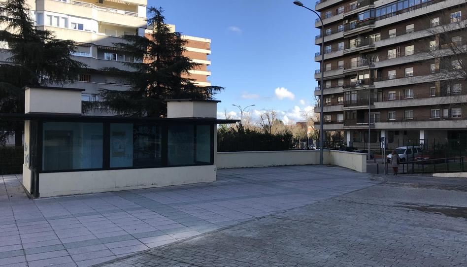 Garatge de lloguer a Calle Los Escolares, 64, Parque Ondarreta - Urtinsa, Madrid - imatge 1 Foto 1 de Garatge de lloguer a Calle Los Escolares, 64, Parque Ondarreta - Urtinsa, Madrid