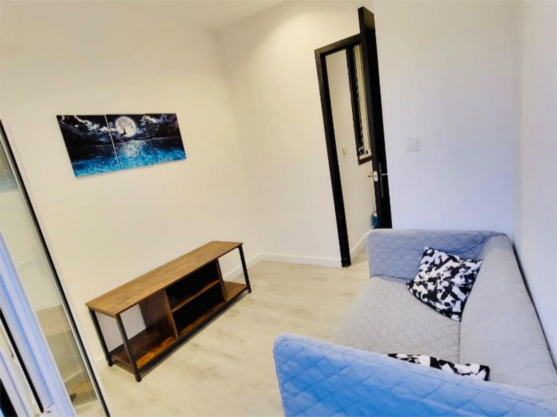 Living room of Flat to rent in  Barcelona Capital  with Air Conditioner and Balcony