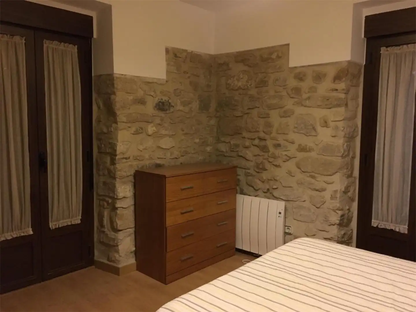 Habitación de Apartamento de alquiler en Úbeda con Aire acondicionado, Calefacción y Parquet