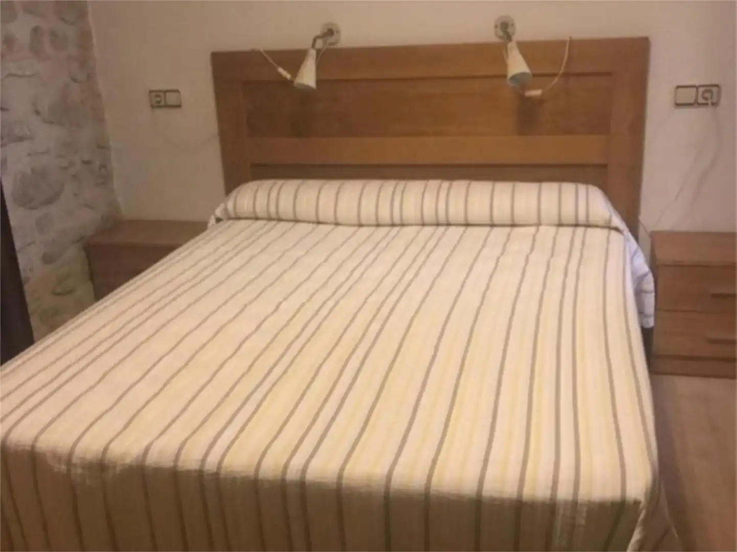 Habitación de Apartamento de alquiler en Úbeda con Aire acondicionado, Calefacción y Parquet