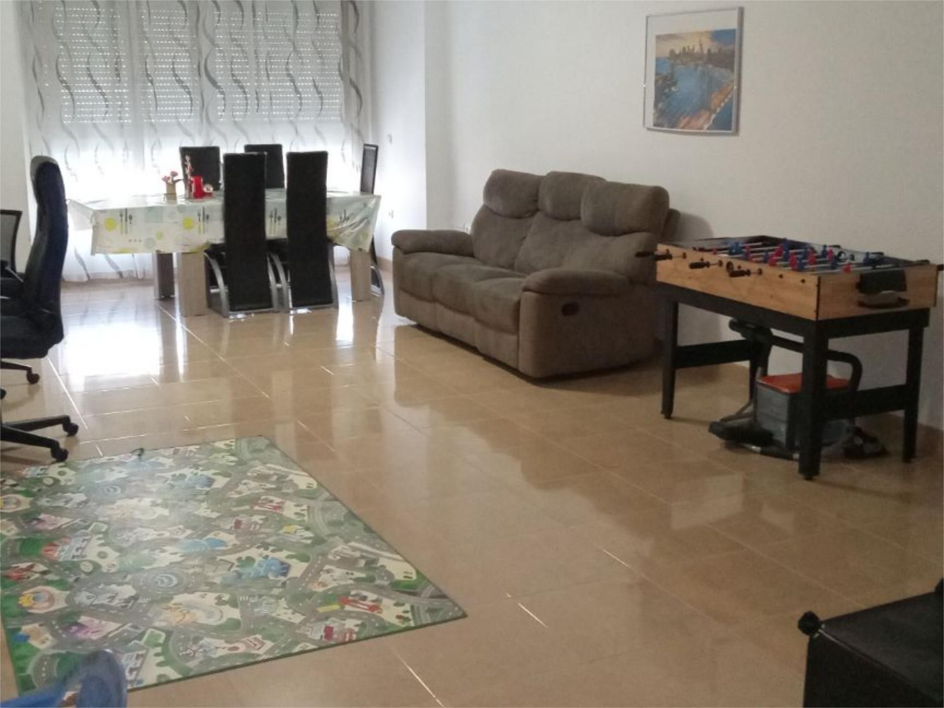 Sala d'estar de Dúplex de lloguer en Oropesa del Mar / Orpesa amb Aire condicionat, Calefacció i Parquet