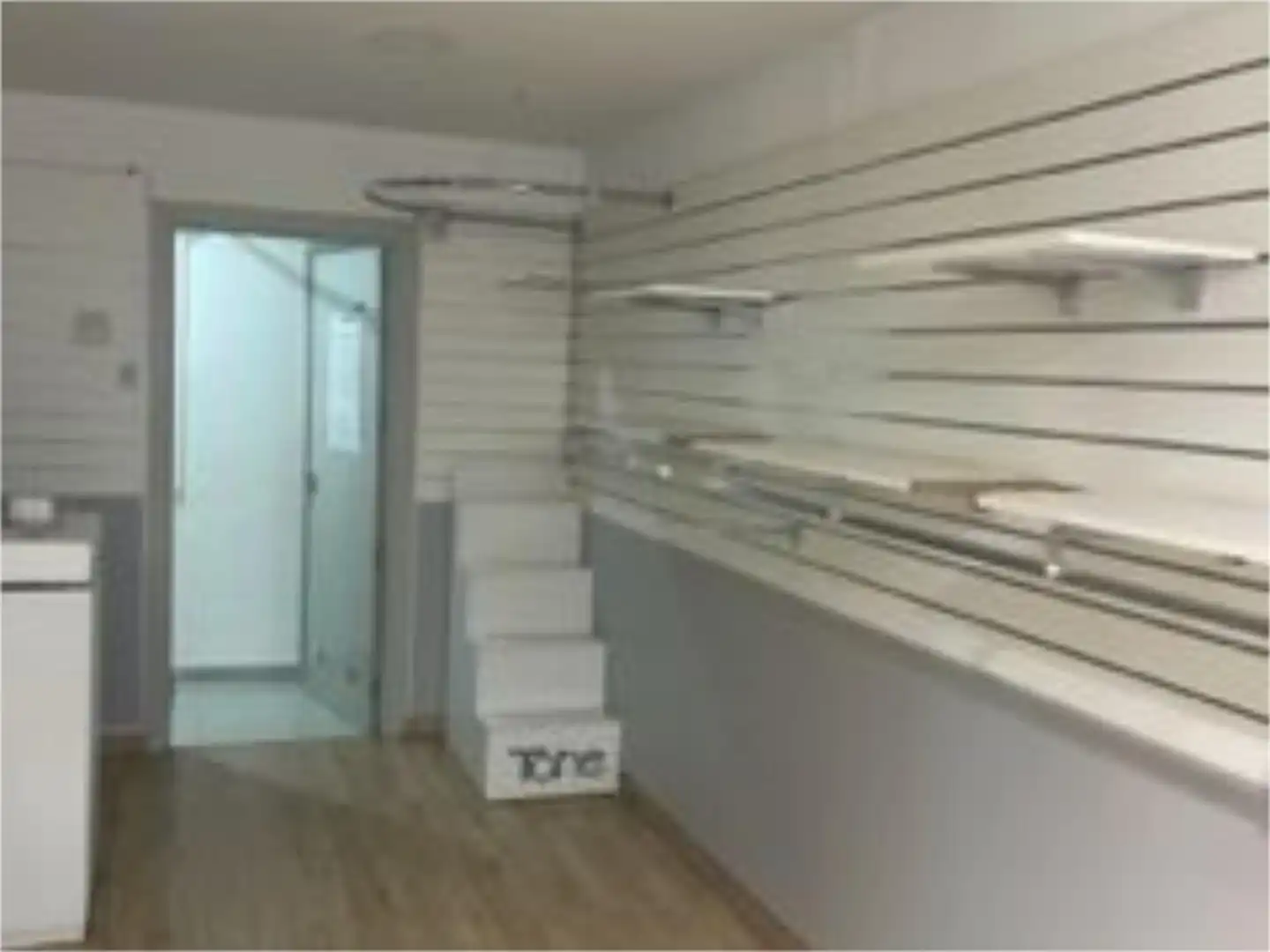 Local en venta en Carrer del Bisbe Climent, 1, Casco Histórico Local en venta en Castellón de la Plana / Castelló de la Plana con Aire acondicionado, Calefacción y Parquet
