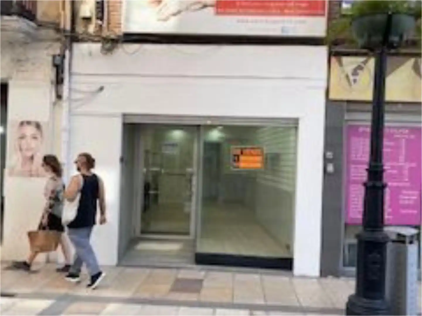 Local en venta en Carrer del Bisbe Climent, 1, Casco Histórico Local en venta en Castellón de la Plana / Castelló de la Plana con Aire acondicionado, Calefacción y Parquet