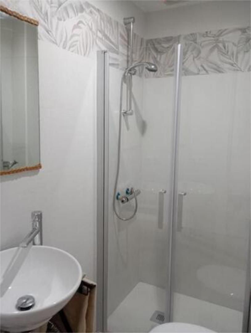 Bathroom of Single-family semi-detached to rent in  Sevilla Capital  with Furnished