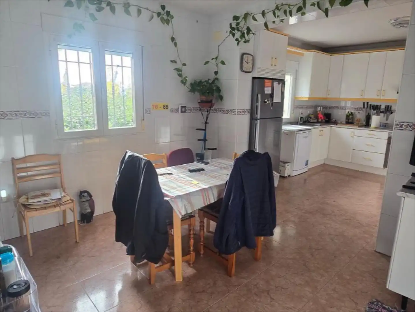 Casa adosada en venda a Calle el Horno, 13, Cedillo del Condado Cuina de Casa adosada en venda en Cedillo del Condado amb Aire condicionat i Terrassa