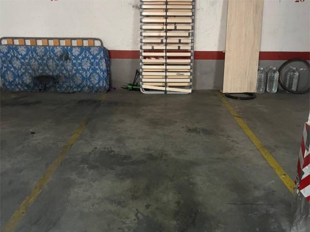 Garaje en Alquiler en Calle Maria Uceda Diaz, 25 en Cenes de la Vega