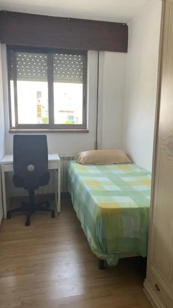 Schlafzimmer von Wohnung zur untervermieten in Fuenlabrada mit Klimaanlage, Heizung und Terrasse