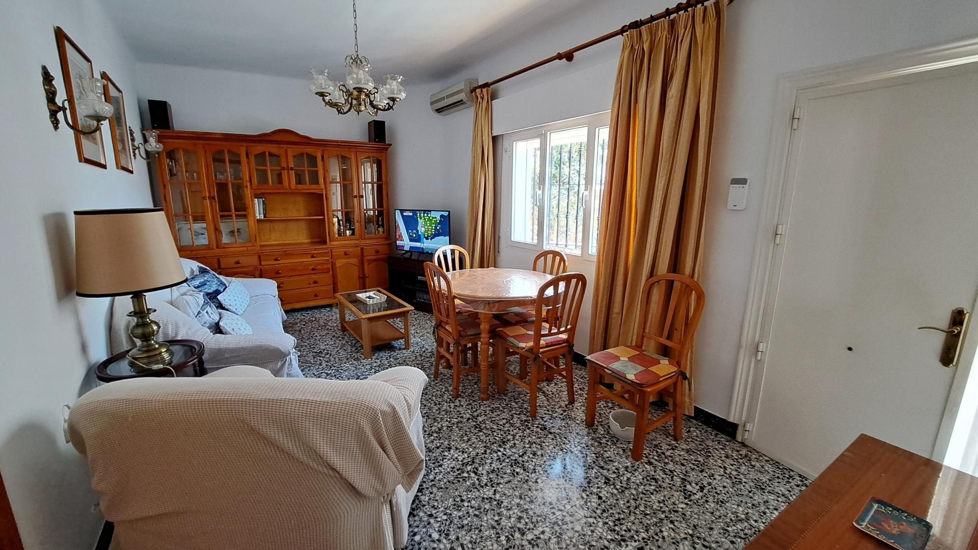 Flat to share in Calle Francisco López López, 43, Cortijo Bazán - Los Casinis - Los Cipreses