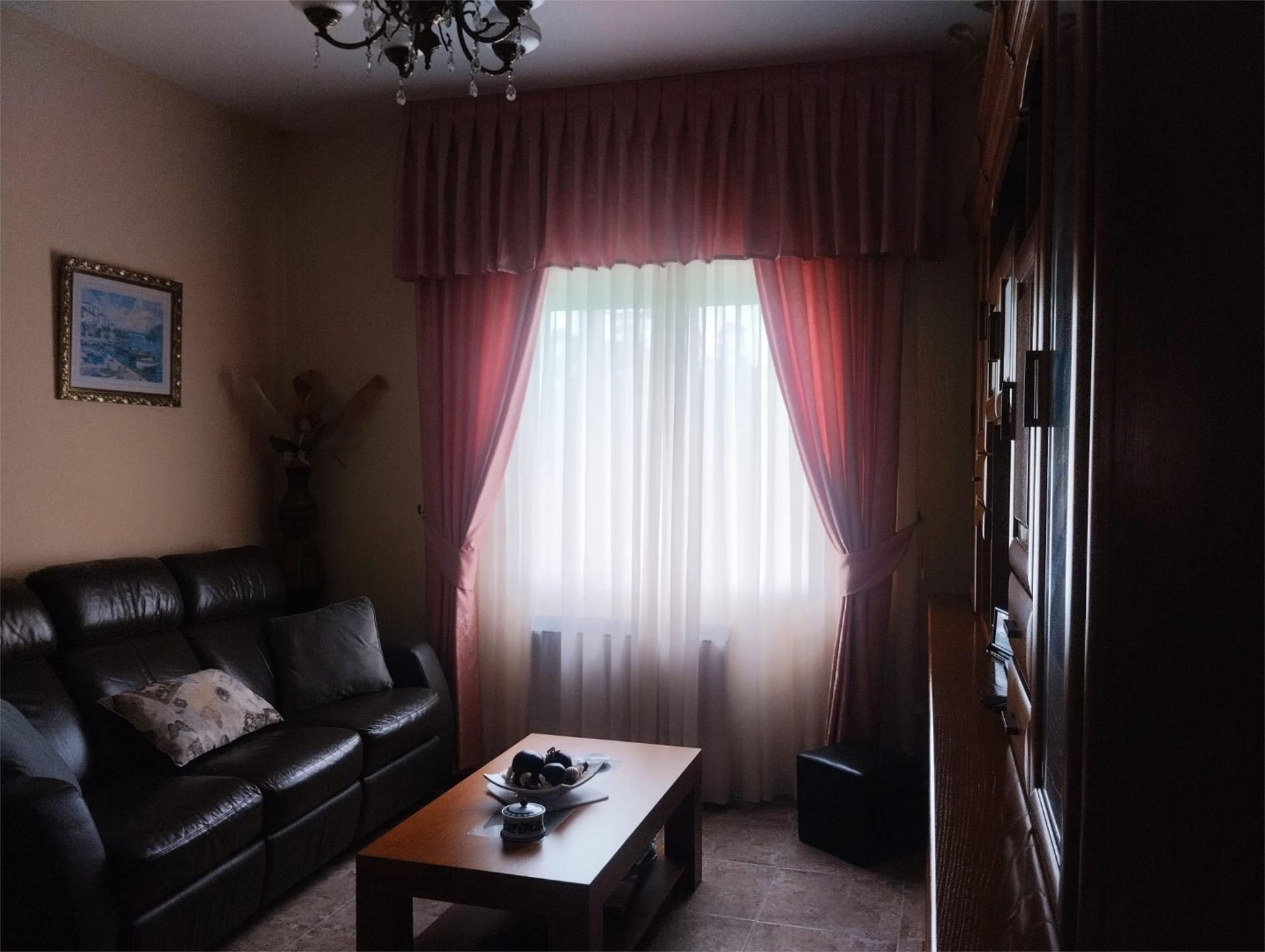 Sala d'estar de Pis de lloguer en A Estrada  amb Moblat, Forn i Rentadora