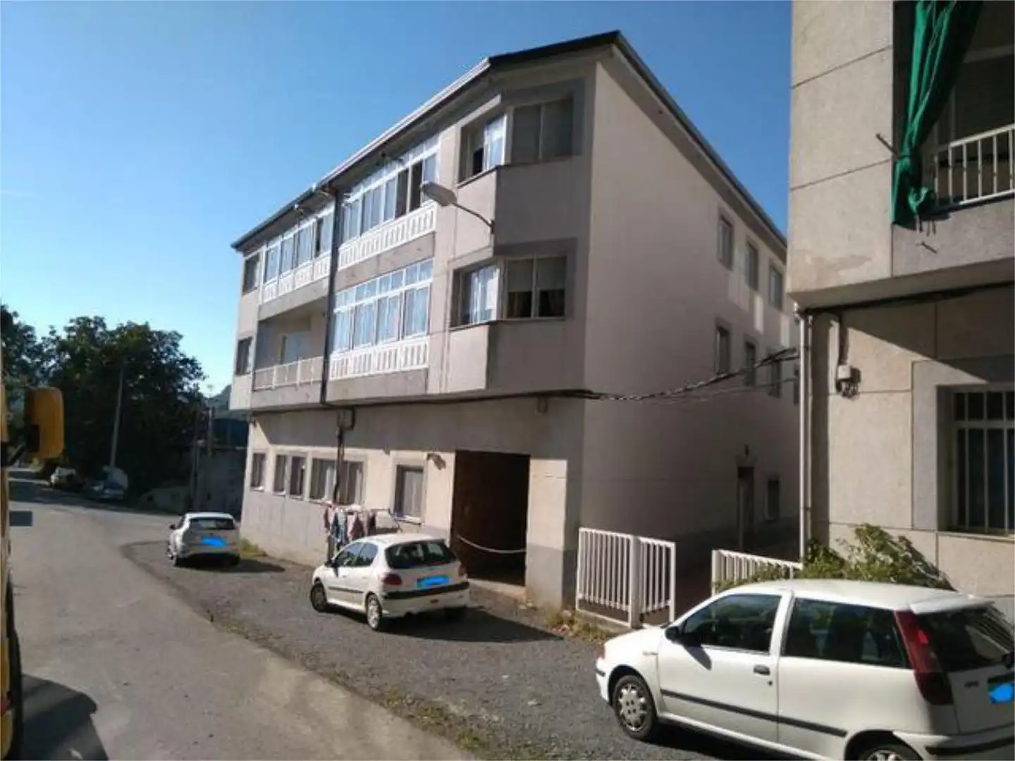 Außenansicht von Wohnung zum Verkauf in Baralla