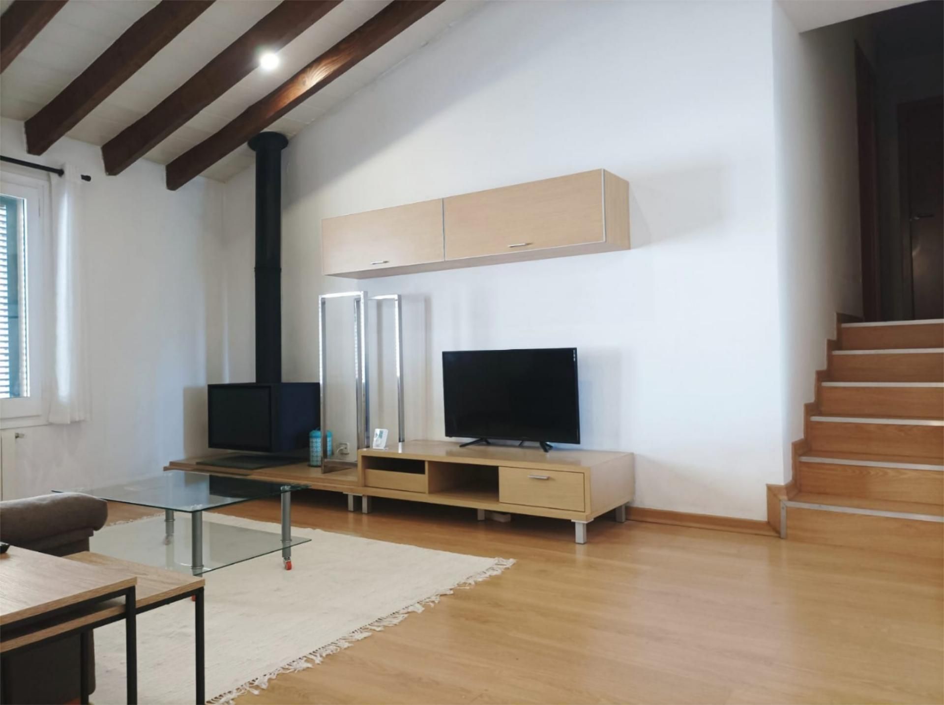 Living room of House or chalet to rent in Peralada  with Air Conditioner, Heating and Parquet flooring